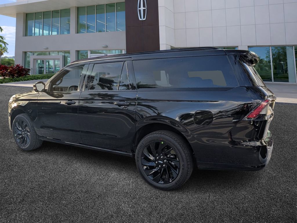 New 2026 Lincoln Navigator L Reserve AWD/4WD image 5