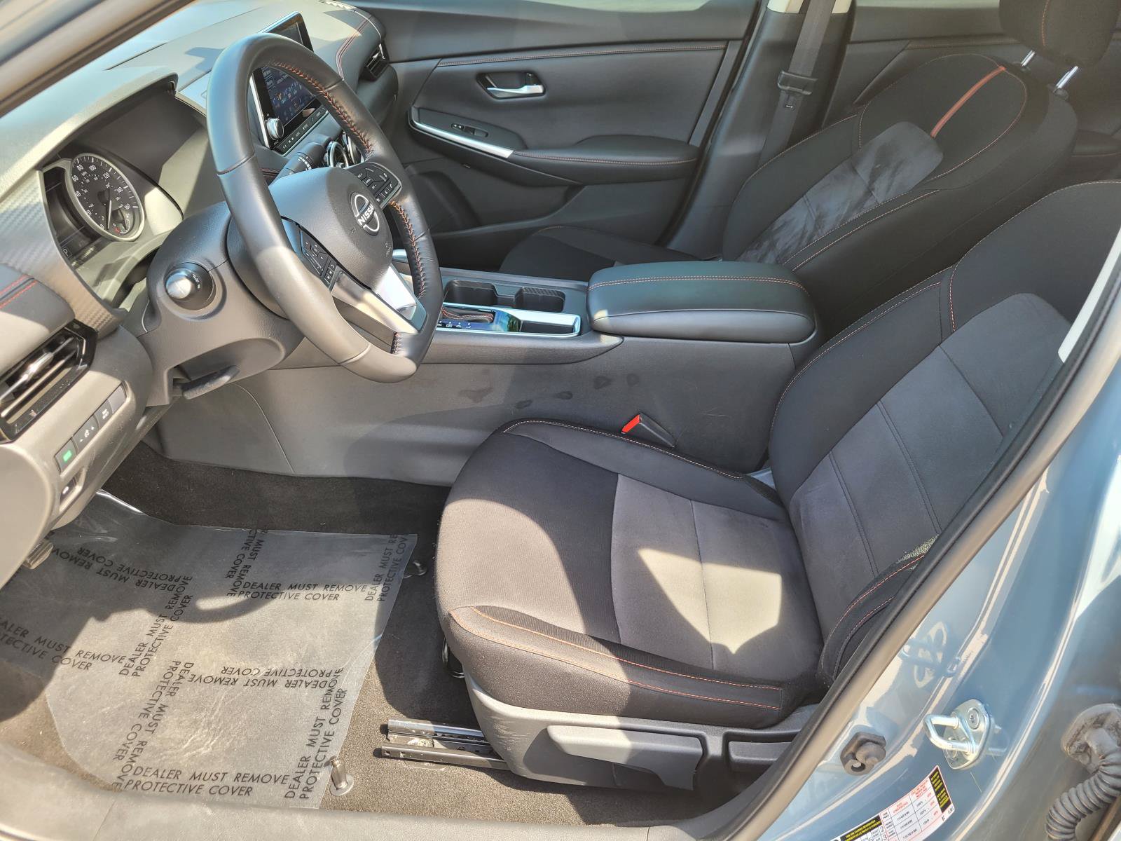Used 2024 Nissan Sentra SR FWD image 3