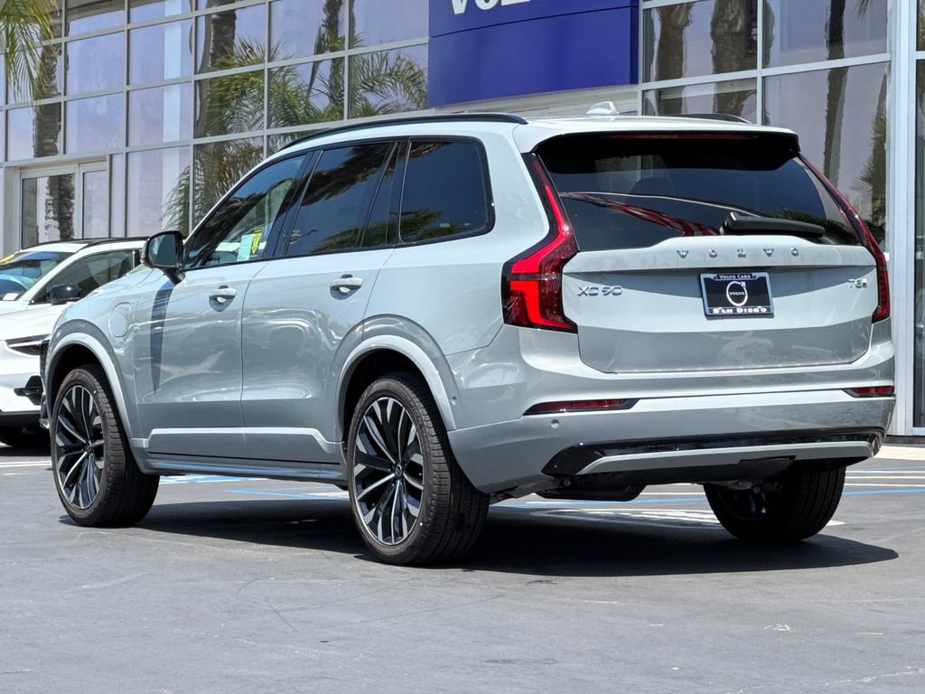 New 2026 Volvo XC90 T8 Ultra w/ Protection Package Premier AWD/4WD image 3