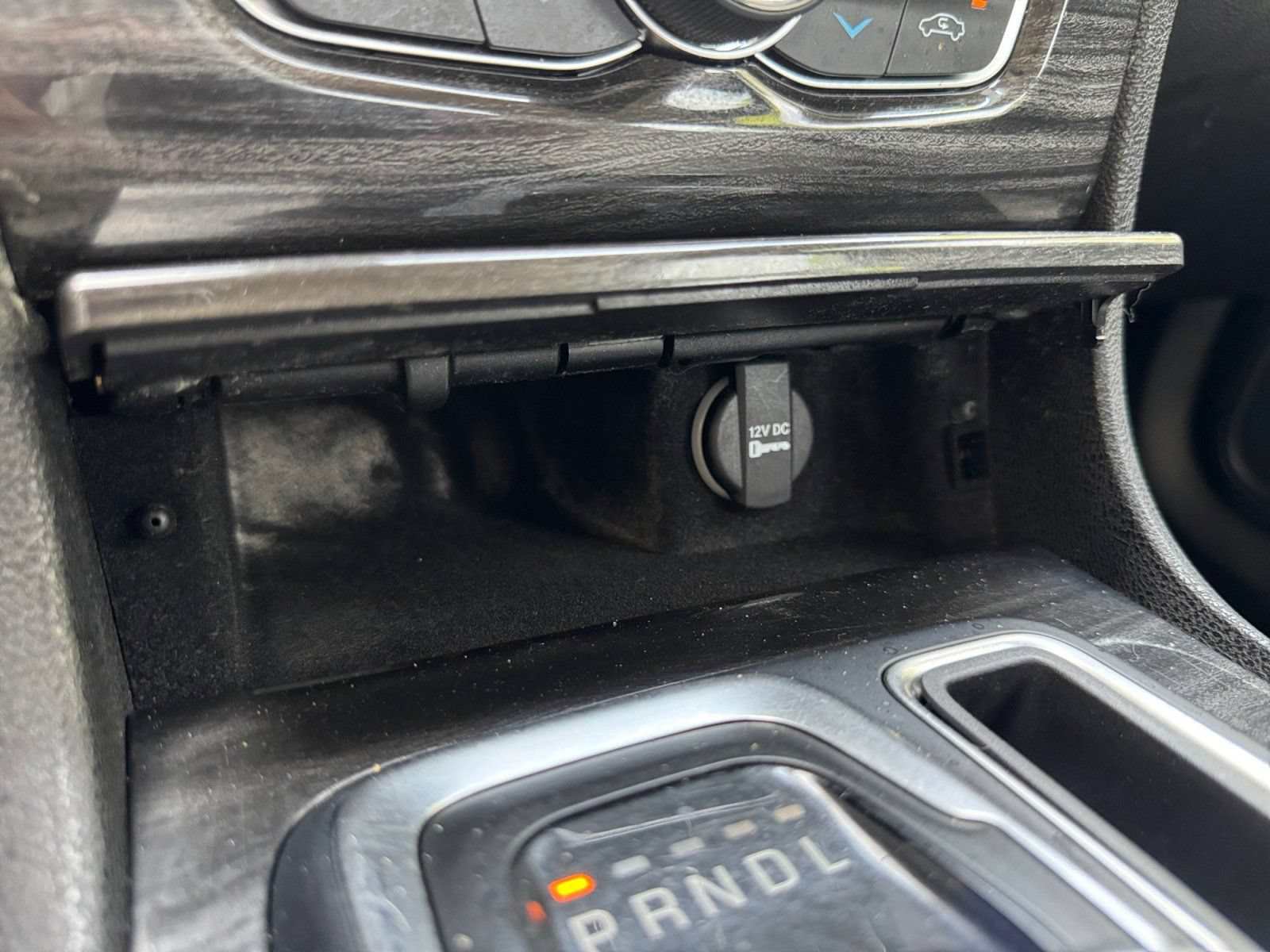 Used 2018 Chrysler 300 Touring L RWD image 21