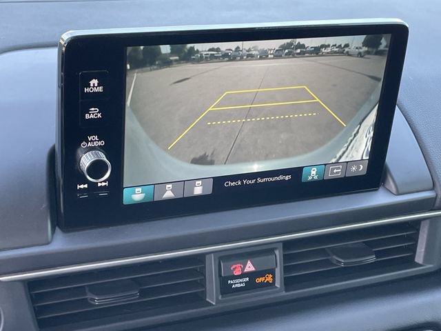 Used 2024 Honda Pilot Touring image 18