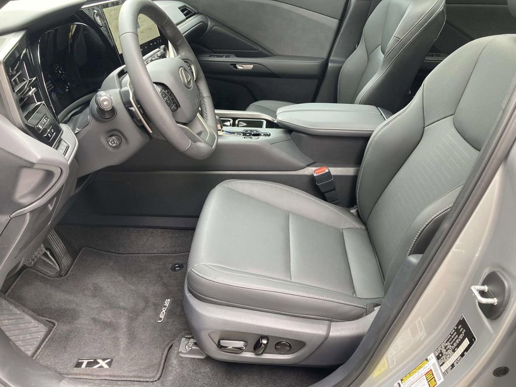 Used 2026 Lexus TX 350 AWD w/ Technology Package image 12