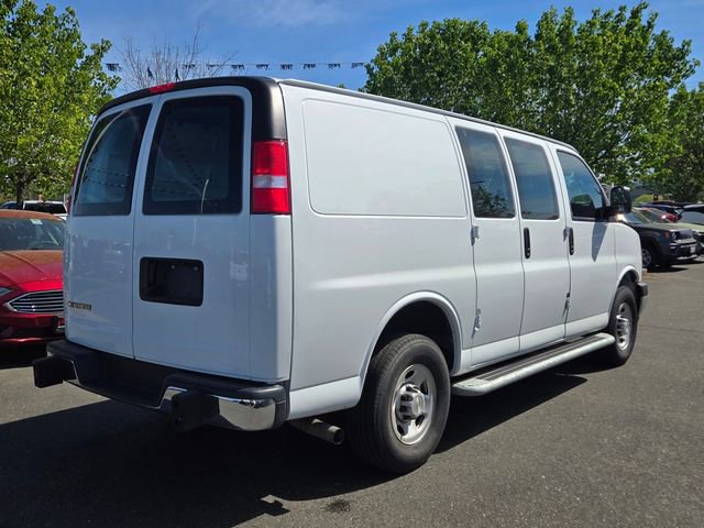 Used 2024 Chevrolet Express 2500 w/ Driver Convenience Package image 4