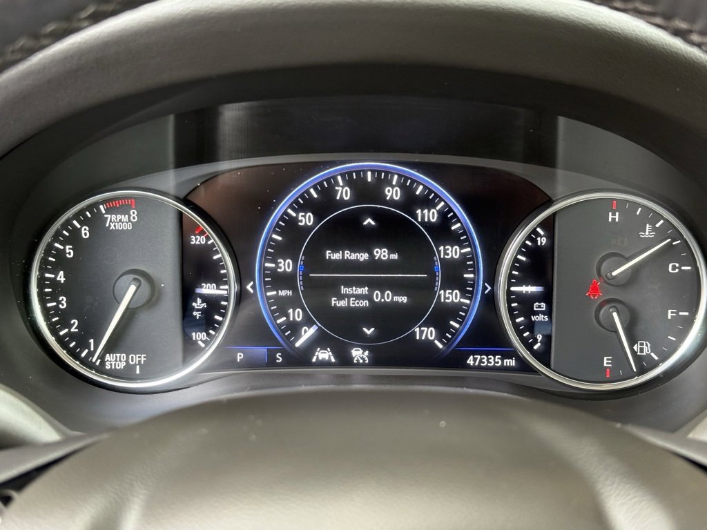 Used 2022 Buick Enclave Premium w/ Surround and Sites Package image 31