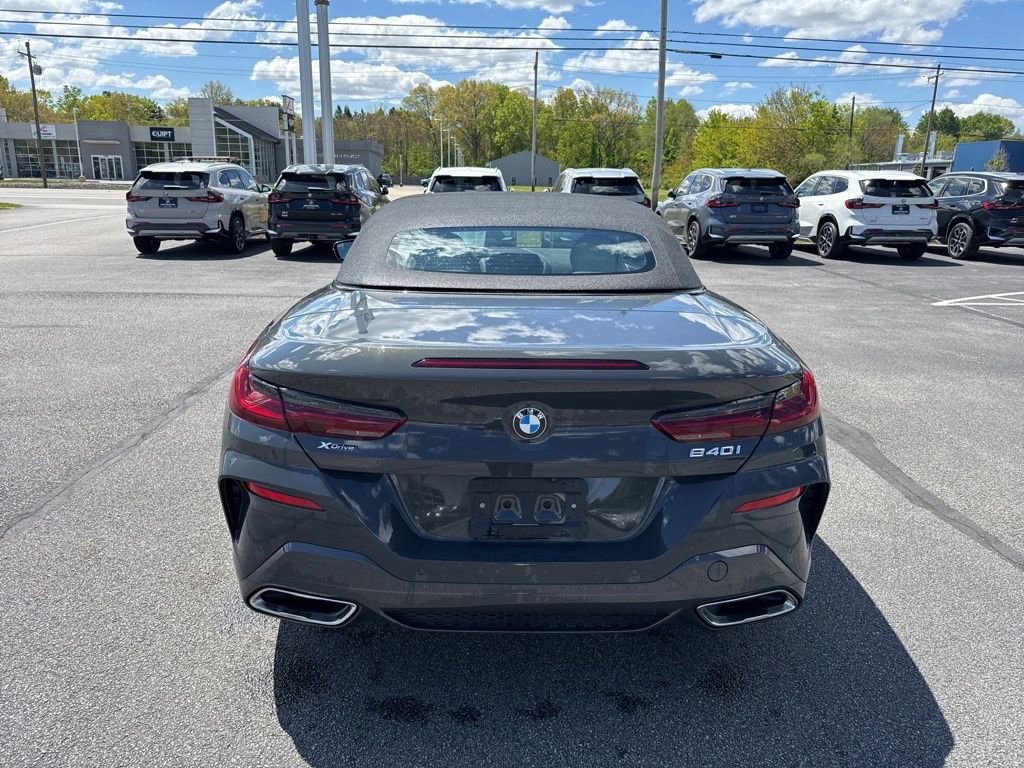 Used 2022 BMW 840i xDrive Convertible AWD/4WD image 21
