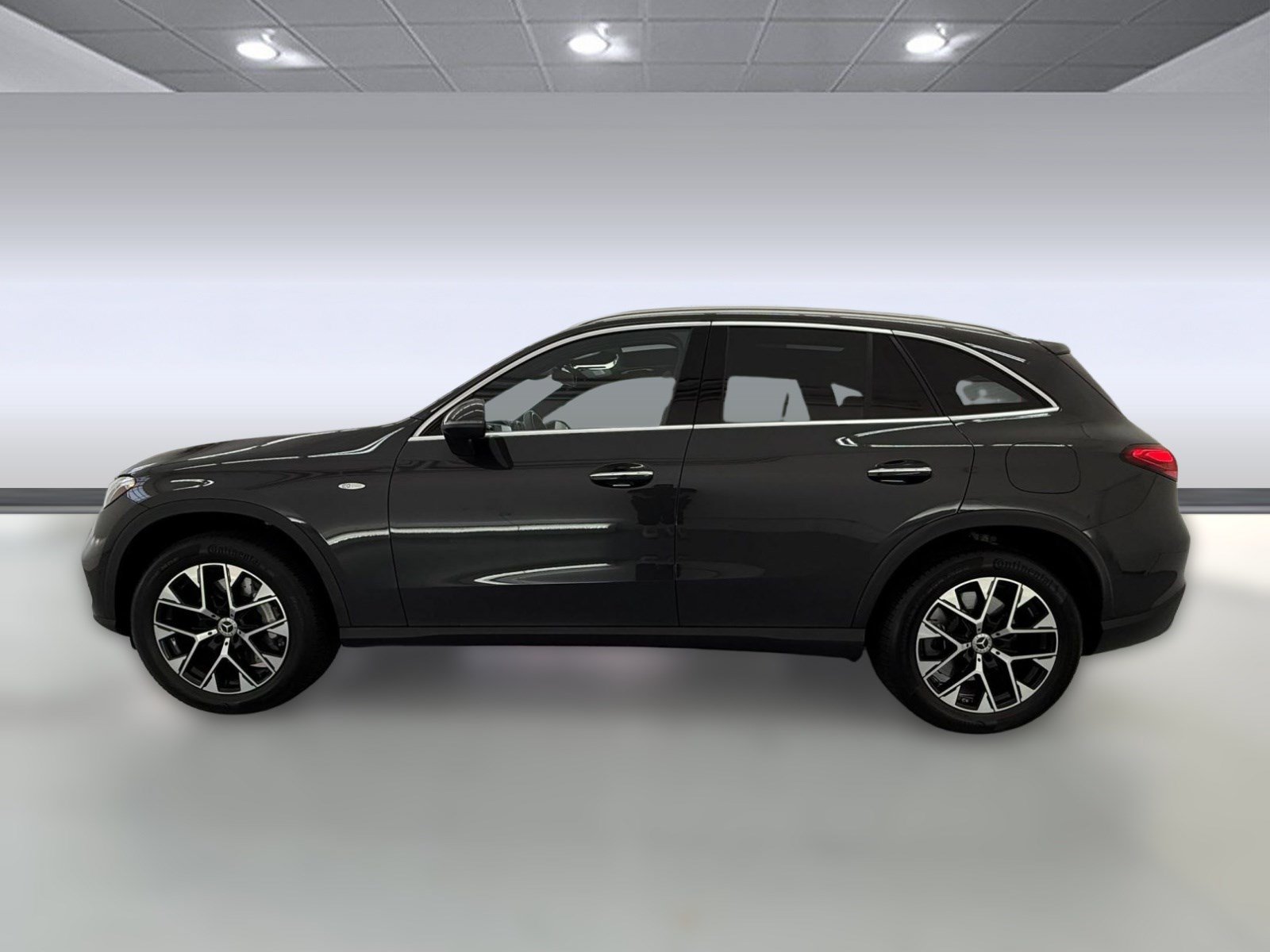 Certified 2025 Mercedes-Benz GLC 350e 4MATIC image 2