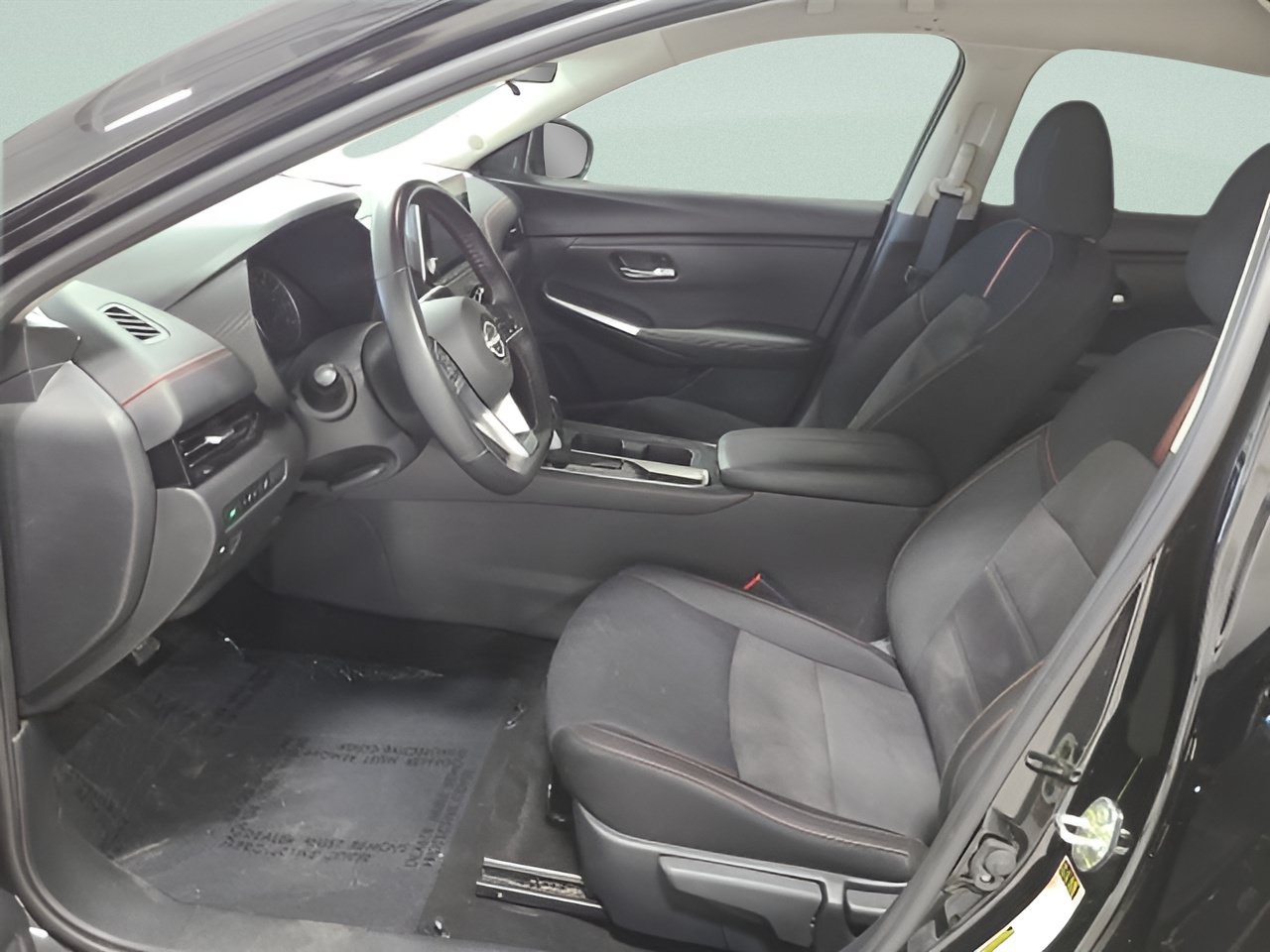 Used 2025 Nissan Sentra SR w/ Midnight Edition FWD image 18