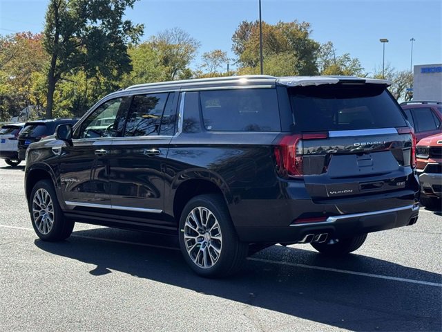 New 2026 GMC Yukon XL Denali image 3