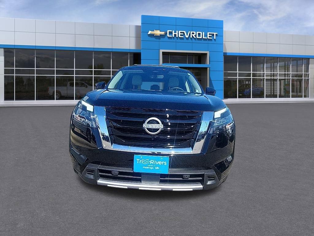 Used 2025 Nissan Pathfinder SL w/ Cargo Package AWD/4WD image 8