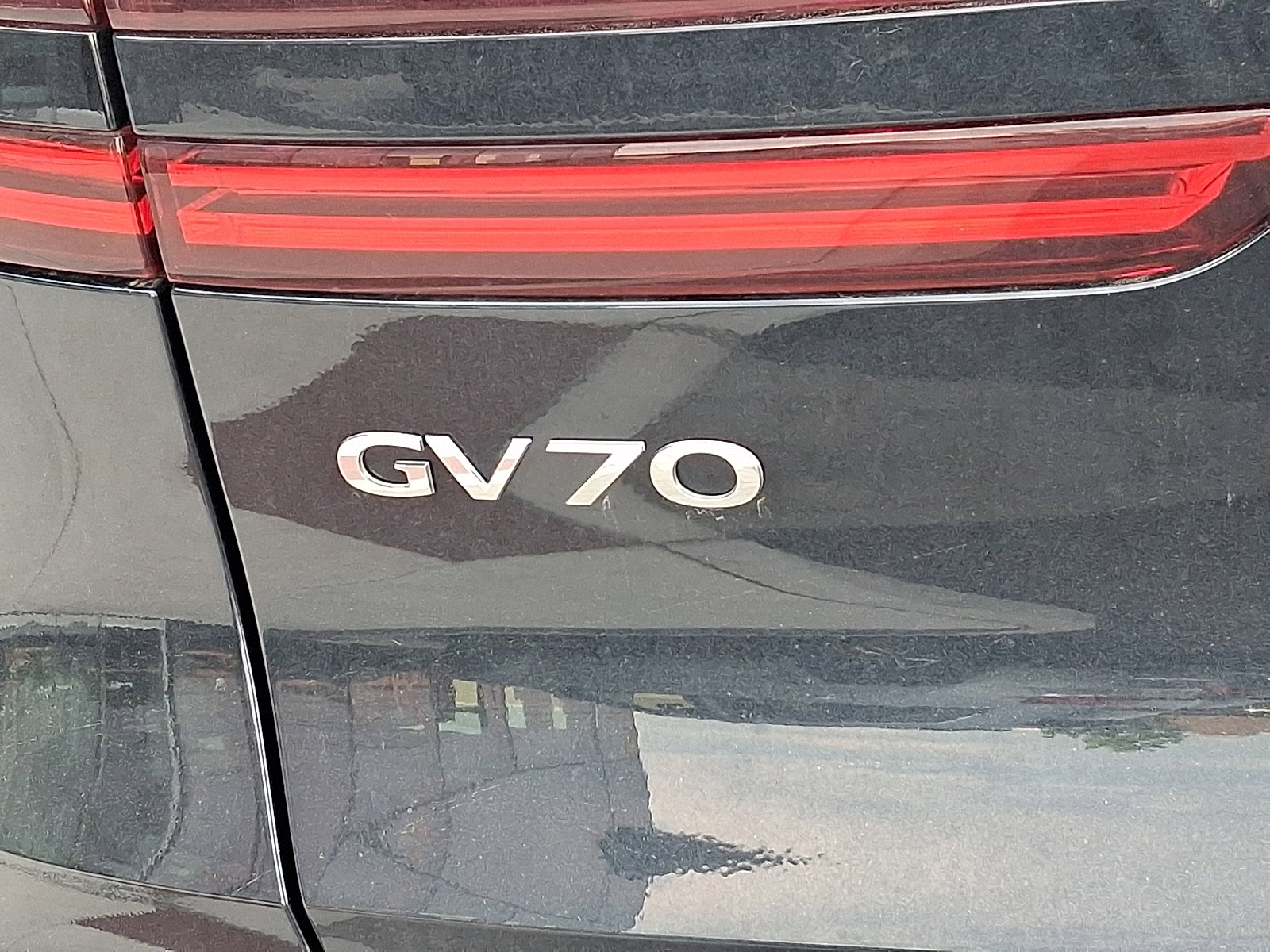 Used 2026 Genesis GV70 2.5T Advanced AWD/4WD image 31