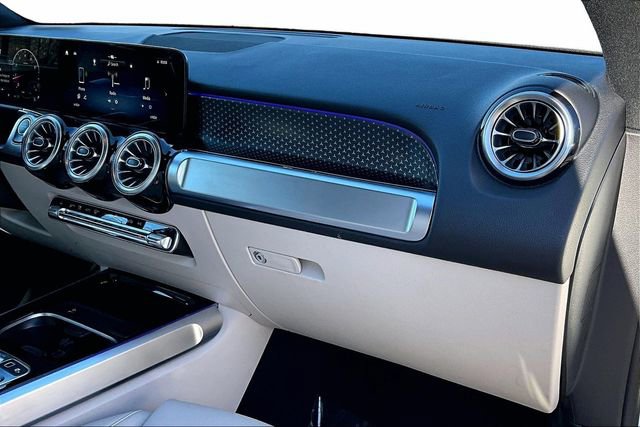 Certified 2025 Mercedes-Benz GLB 250 4MATIC image 29