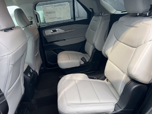 New 2026 Ford Explorer Active w/ Active Comfort Package AWD/4WD image 19