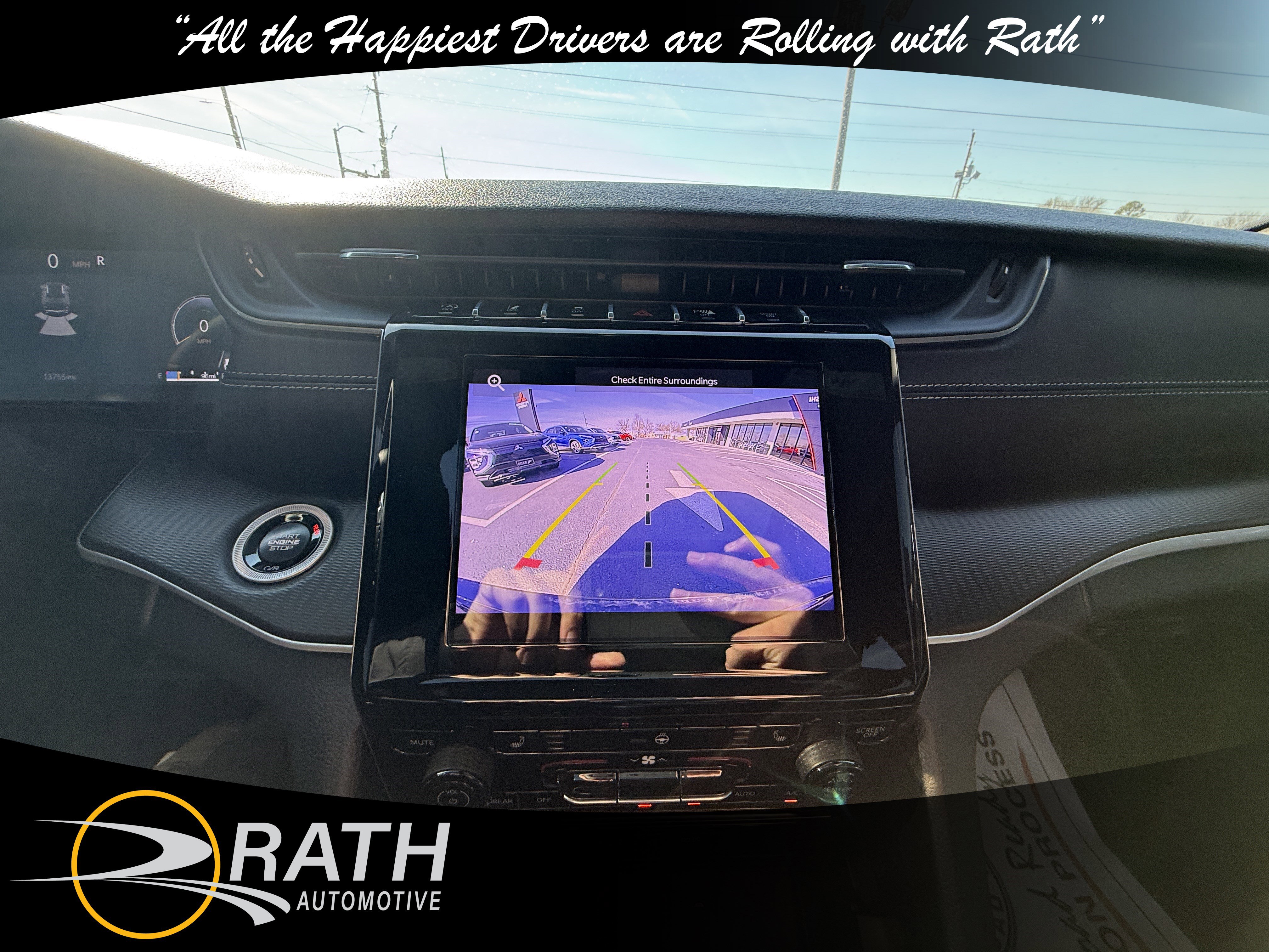 Used 2025 Jeep Grand Cherokee Altitude image 15