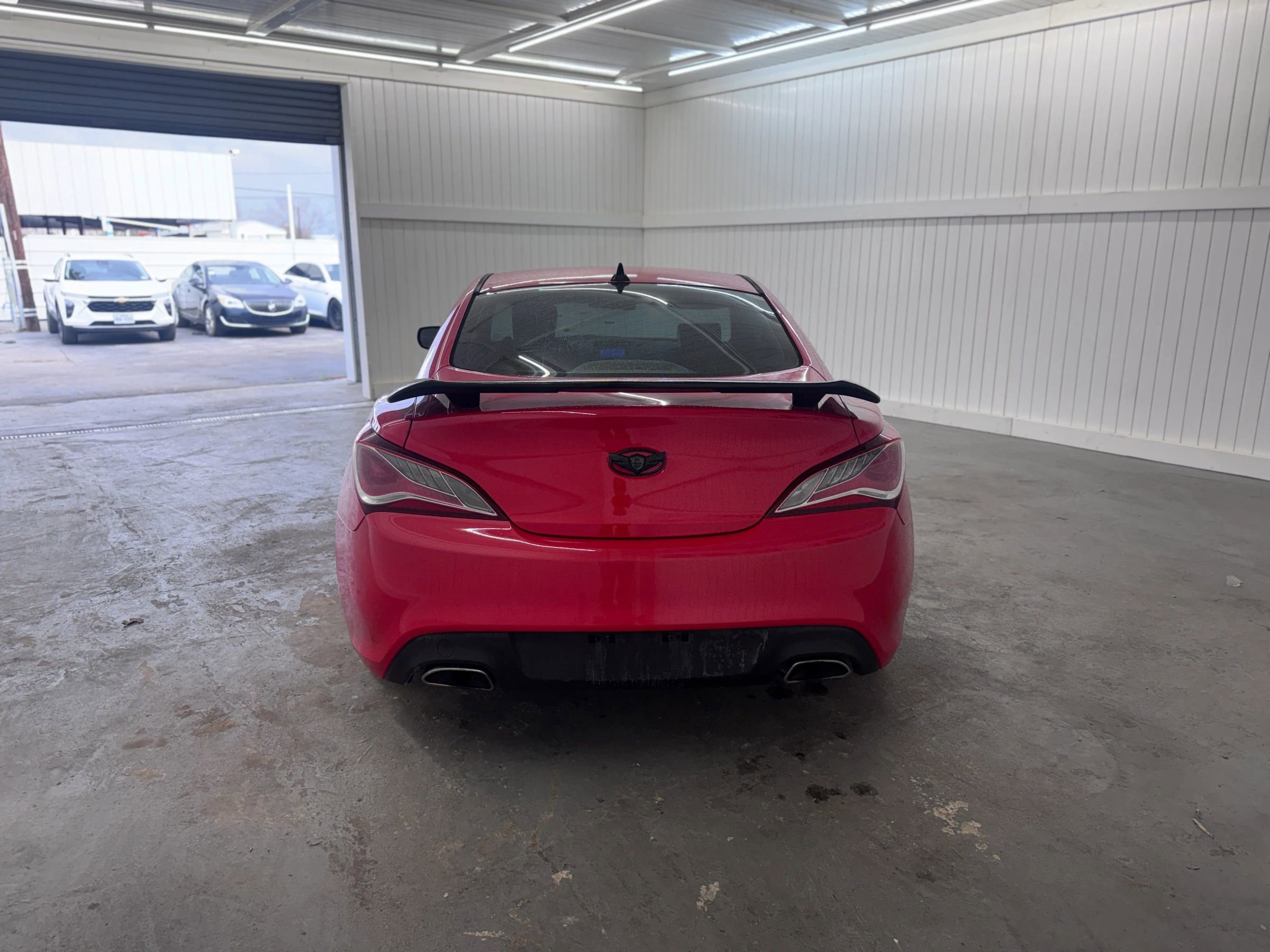 Used 2013 Hyundai Genesis 2.0T image 6