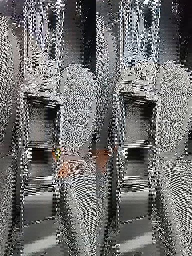 Used 2023 Chevrolet Traverse LT image 35