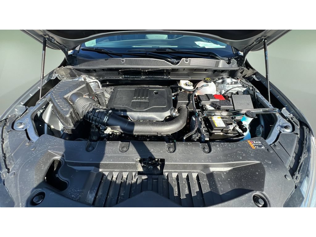 Certified 2025 Chevrolet Blazer LT w/ Convenience Package AWD/4WD image 33