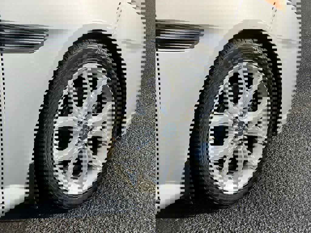 Used 2008 Hyundai Tiburon GT image 14