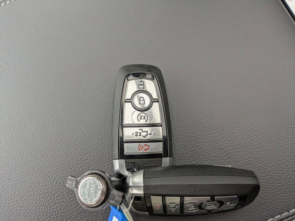 New 2026 Ford F250 Lariat w/ Lariat Ultimate Package image 37