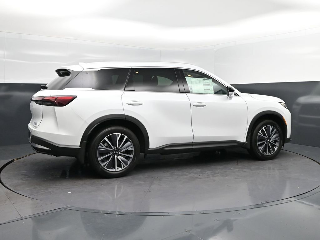 New 2027 INFINITI QX60 Luxe w/ Cargo Package FWD image 8