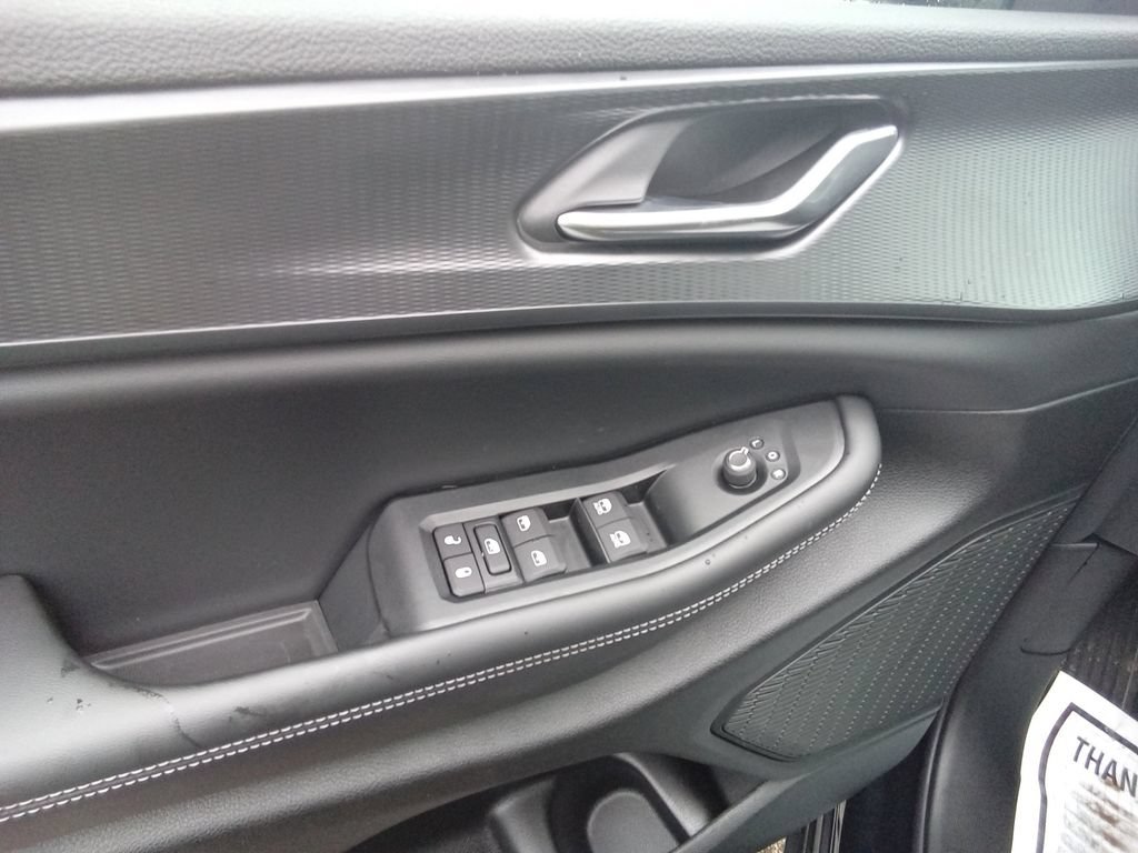 New 2026 Jeep Grand Cherokee Laredo X AWD/4WD image 13