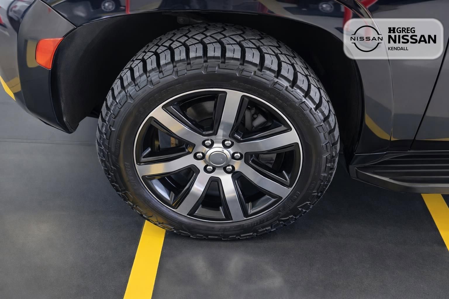 Used 2022 Chevrolet Tahoe 2WD w/ Remote Keyless Entry Package image 5