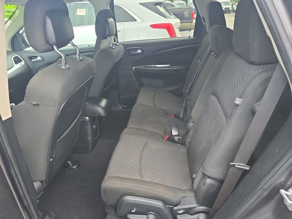 Used 2020 Dodge Journey SE w/ SE Popular Equipment Group FWD image 12