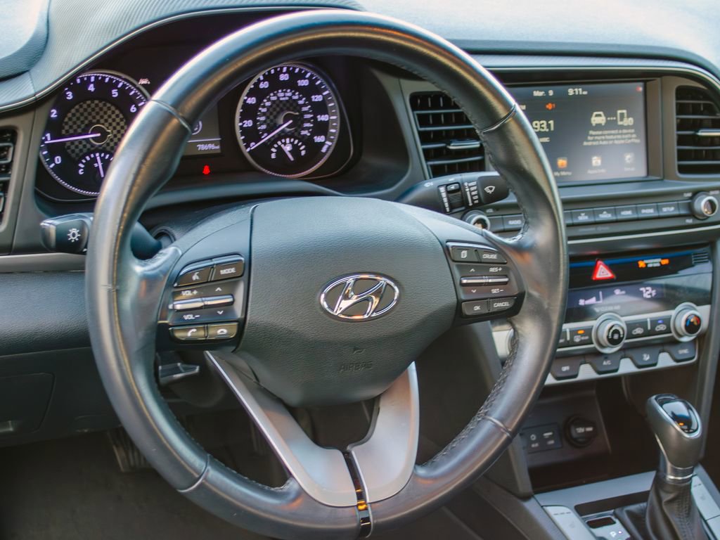 Used 2020 Hyundai Elantra Value Edition w/ Cargo Package (C1) image 13
