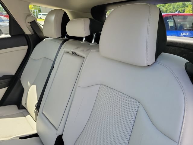 Used 2023 Kia Sportage EX FWD image 11