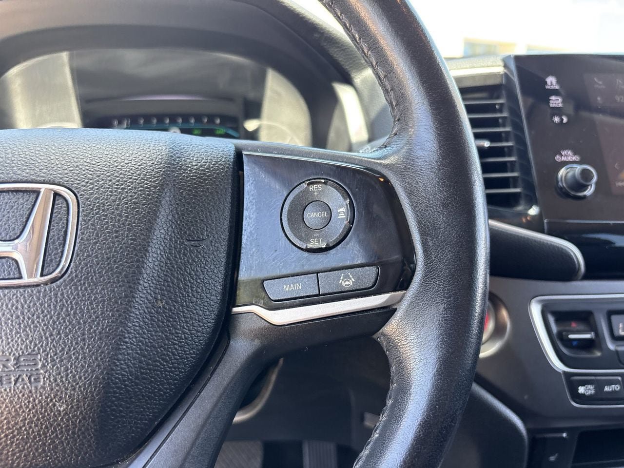 Certified 2022 Honda Pilot Special Edition image 27