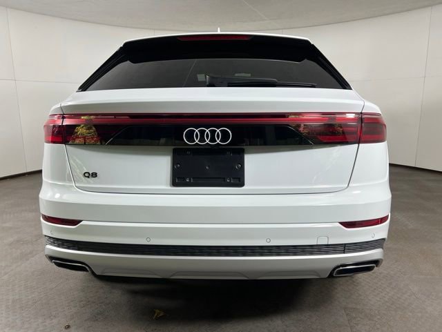 Certified 2025 Audi Q8 Premium Plus w/ Premium Plus Package AWD/4WD image 8