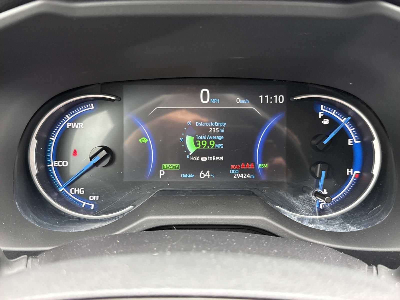 Used 2025 Toyota RAV4 XLE AWD/4WD image 18