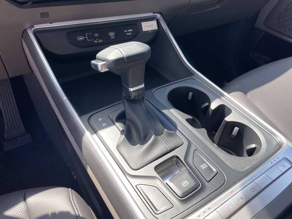 New 2027 Kia Carnival FWD image 14