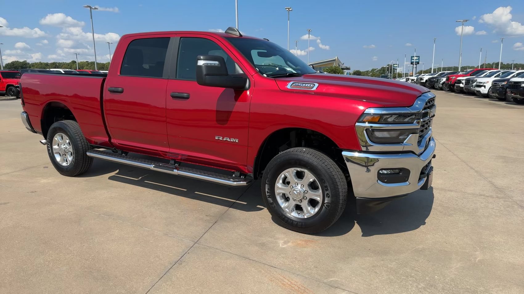 Used 2026 RAM 2500 Big Horn AWD/4WD image 2
