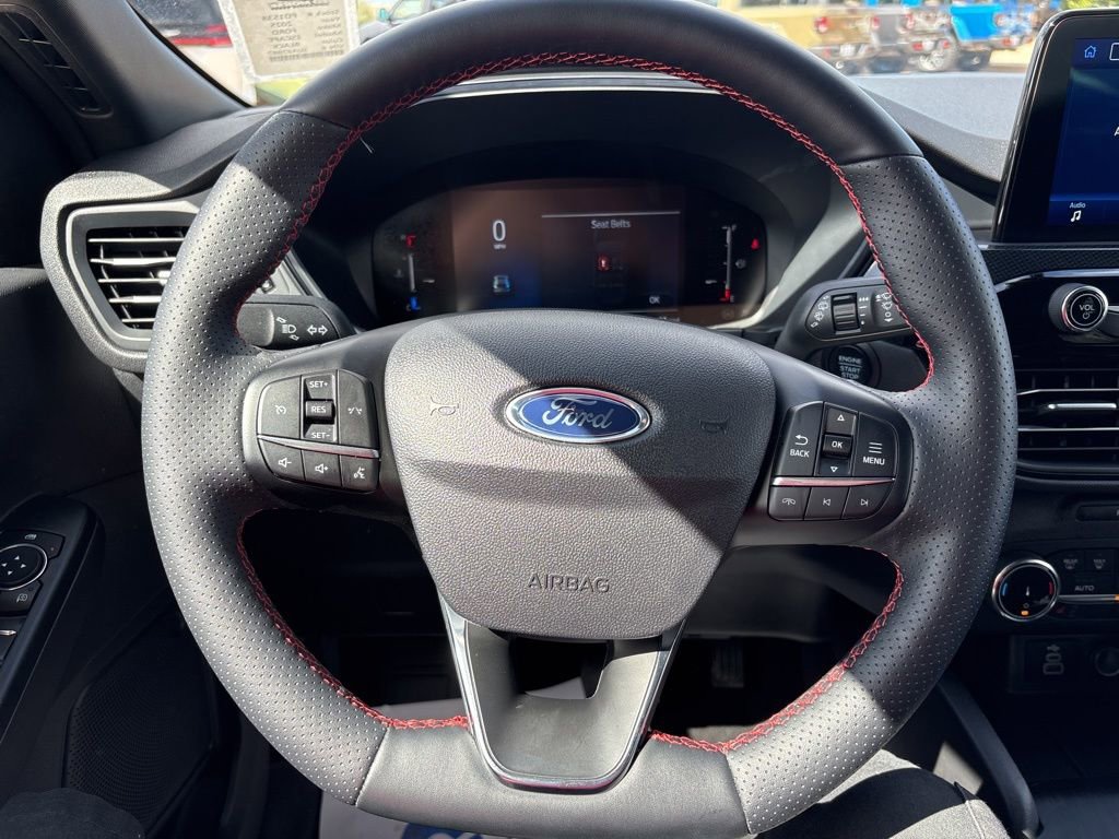 Used 2025 Ford Escape ST-Line Select image 29