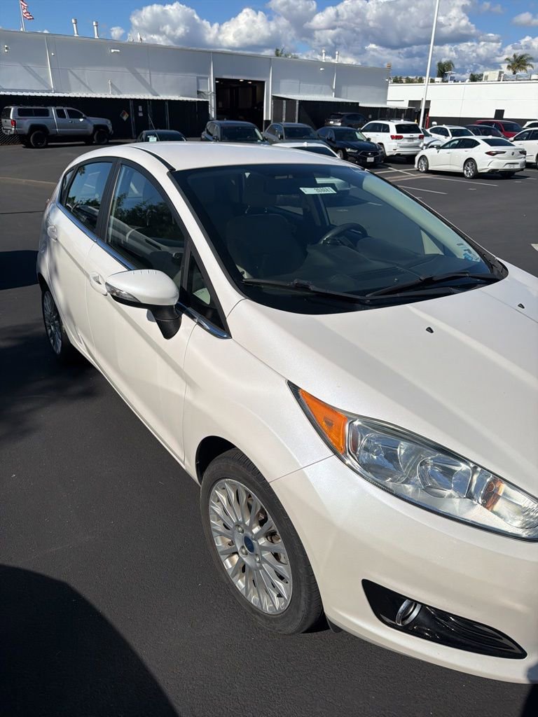 Used 2016 Ford Fiesta Titanium image 3