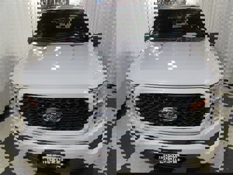 Used 2022 Ford F150 XL w/ STX Appearance Package image 5