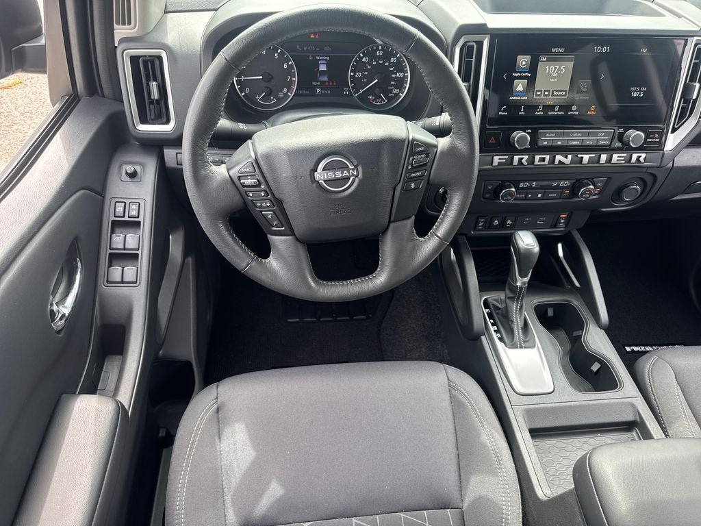 Used 2025 Nissan Frontier SV w/ SV Convenience Package AWD/4WD image 13