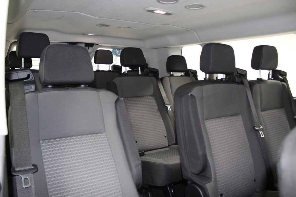 Used 2023 Ford Transit 350 XLT image 29
