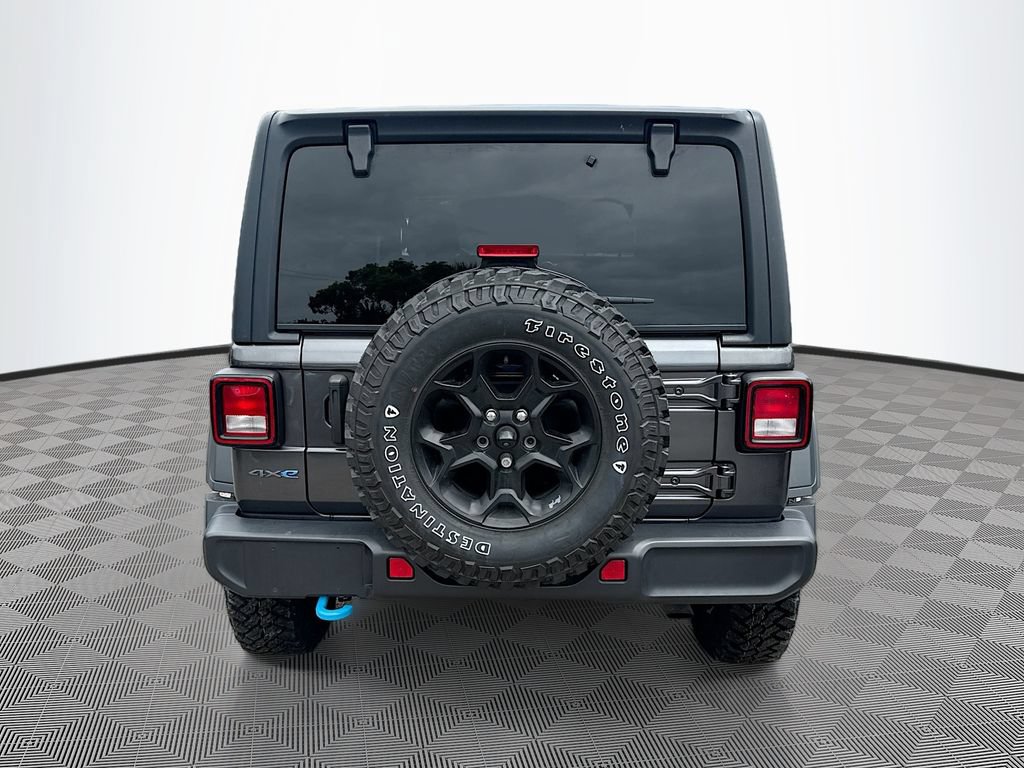Used 2023 Jeep Wrangler Unlimited w/ Cold Weather Group AWD/4WD image 7