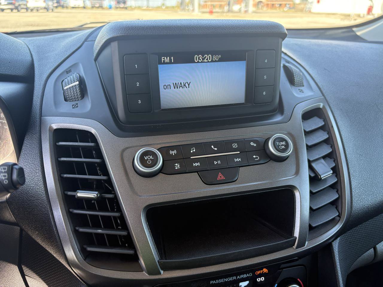 Used 2021 Ford Transit Connect XL FWD image 19