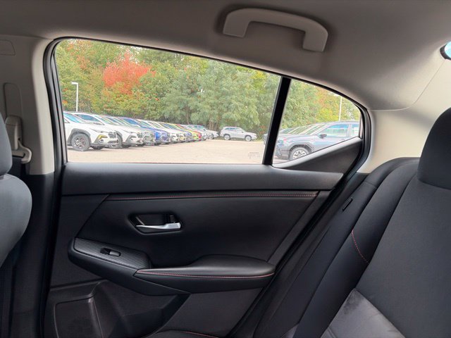 Used 2024 Nissan Sentra SR FWD image 25