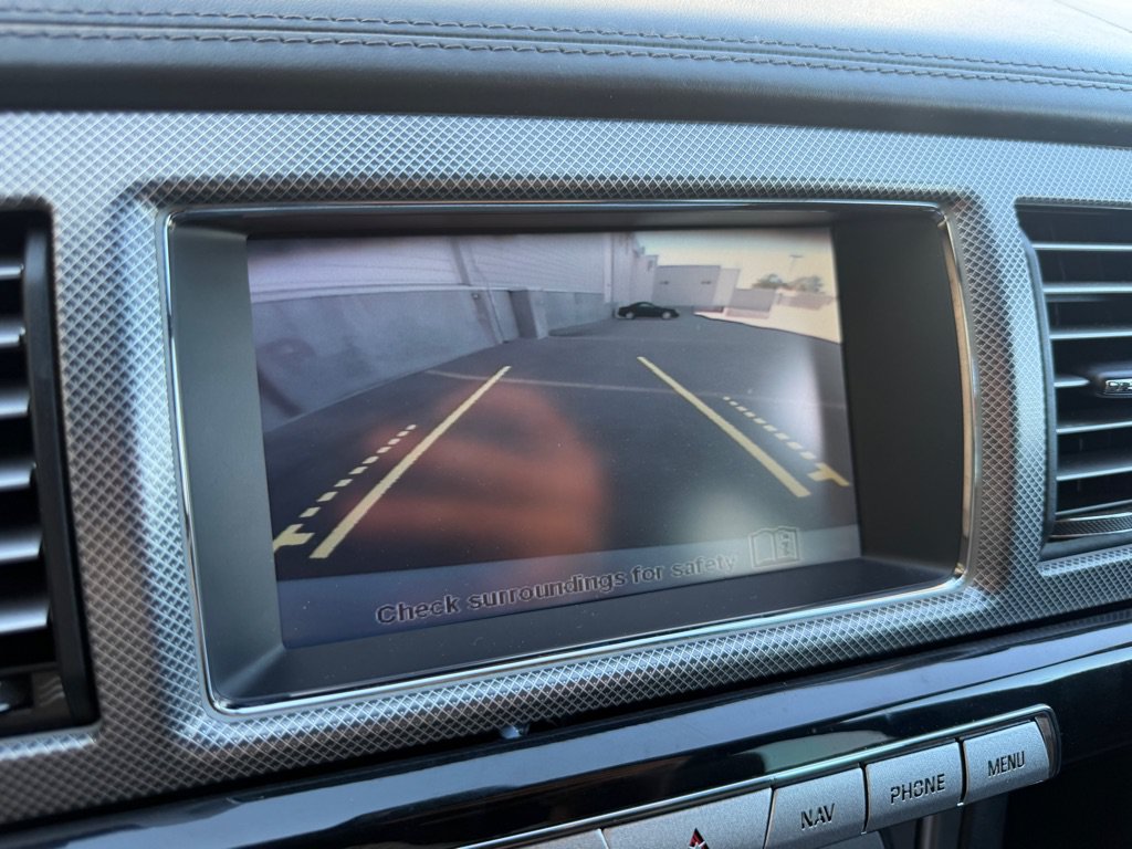 Used 2012 Jaguar XF R RWD image 19