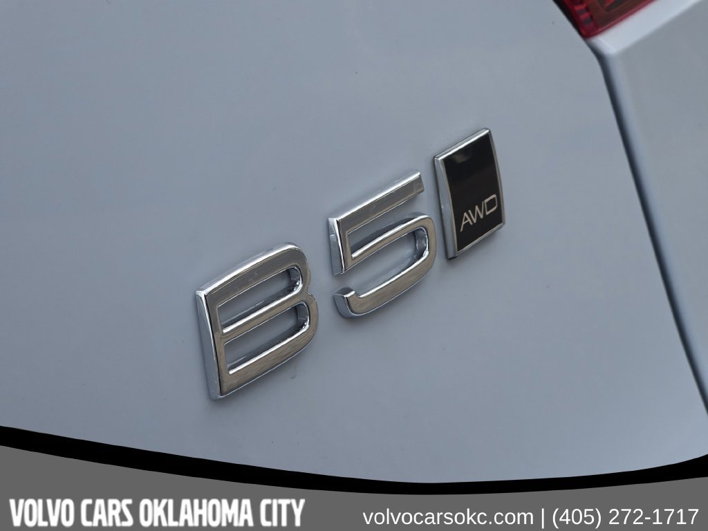 New 2026 Volvo XC40 B5 Ultra w/ Protection Package Premier AWD/4WD image 9