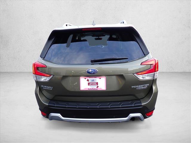Certified 2023 Subaru Forester Touring AWD/4WD image 3