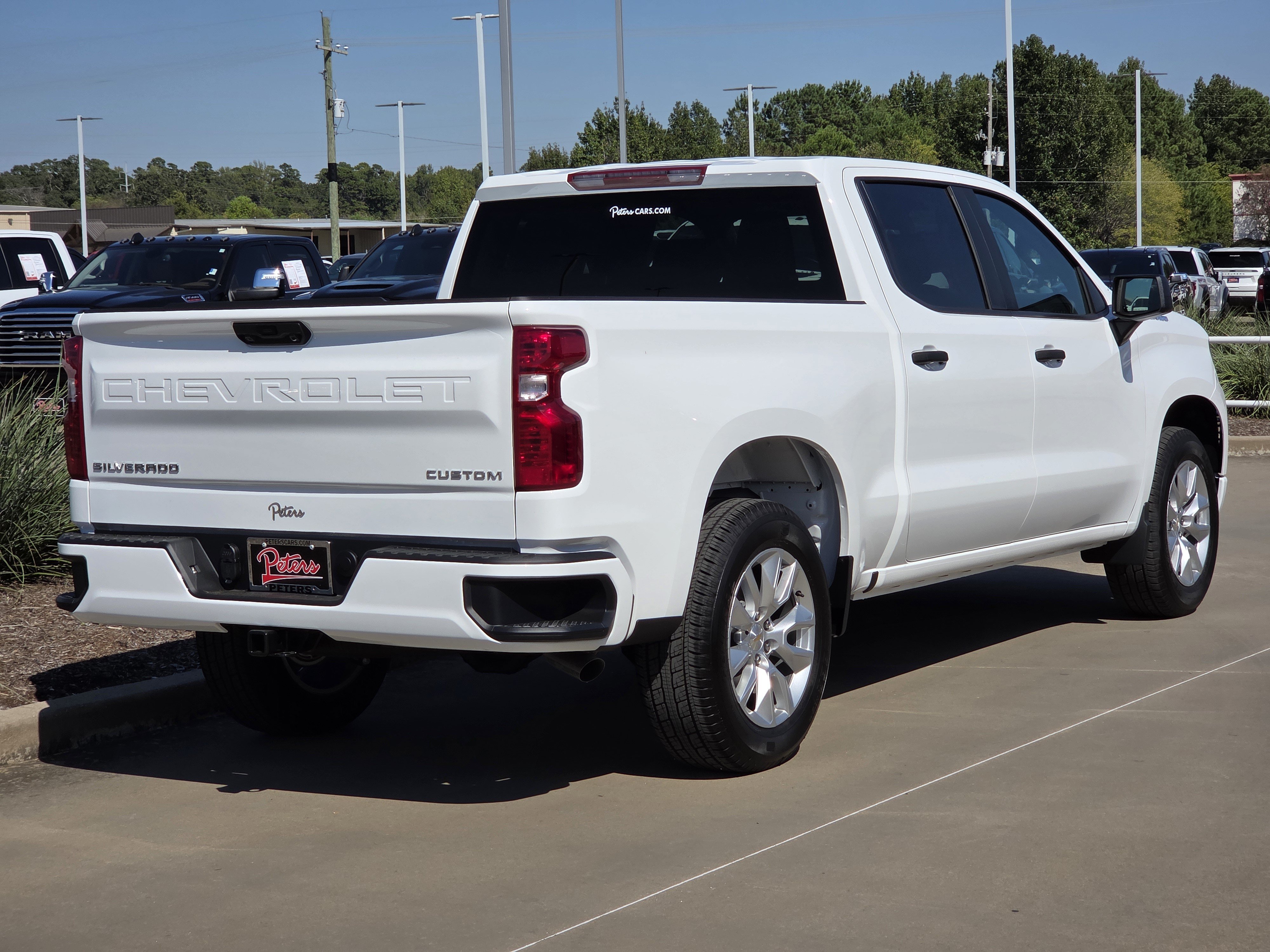 New 2026 Chevrolet Silverado 1500 Custom RWD image 3