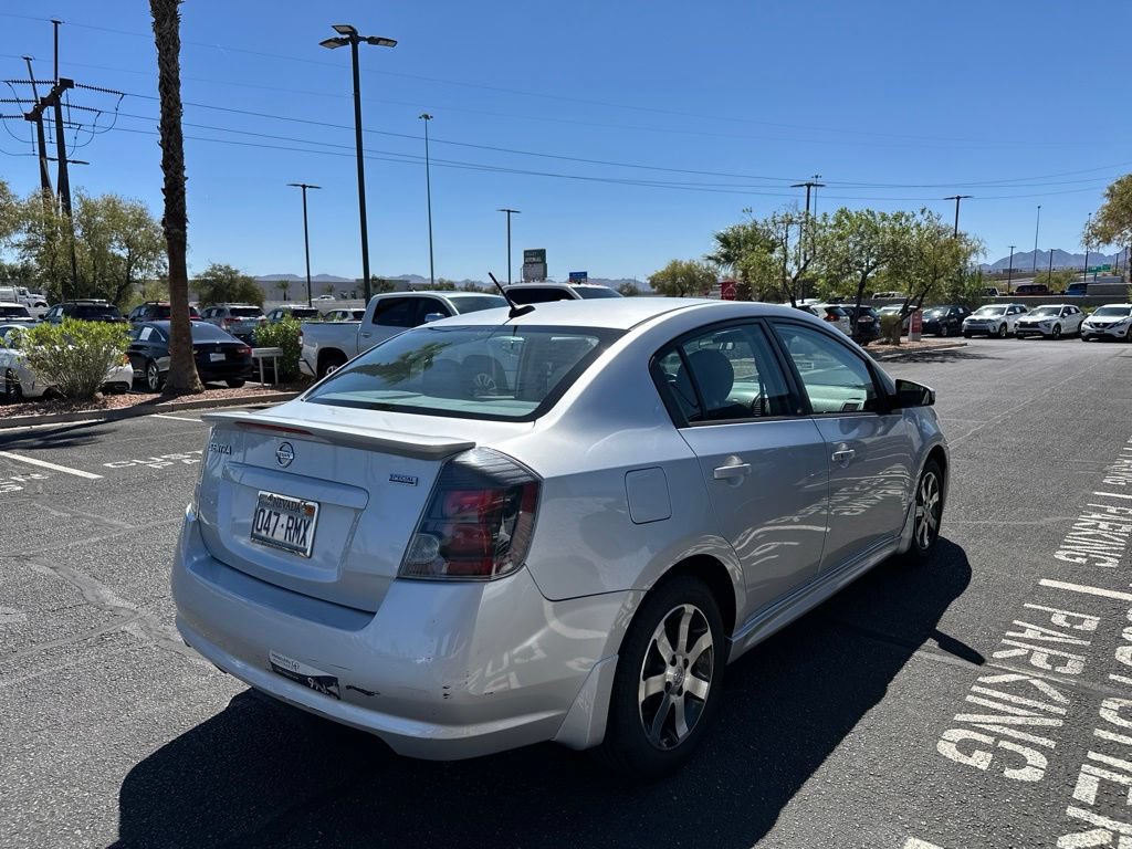Used 2012 Nissan Sentra 2.0 SR w/ Special Edition Pkg FWD image 5