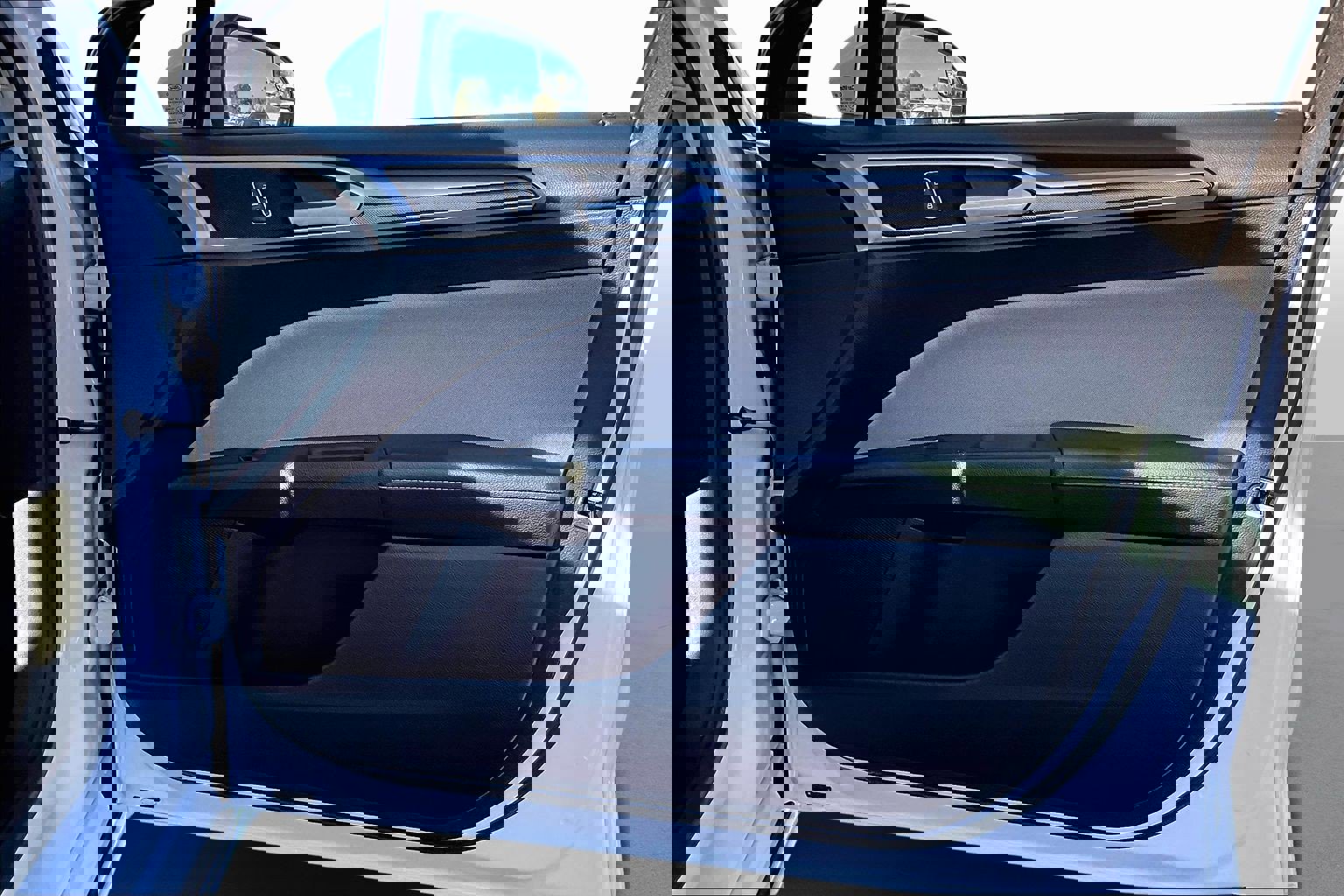 Used 2018 Ford Fusion S image 17