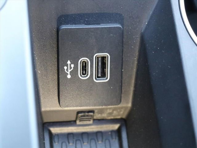 Used 2024 Lincoln Nautilus Reserve w/ Equipment Group 202A image 24