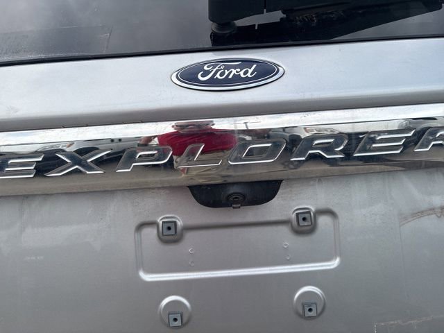 Used 2021 Ford Explorer 4WD image 9