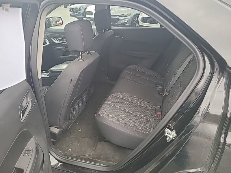 Used 2017 Chevrolet Equinox LT w/ Convenience Package image 12